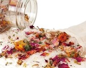 Flower Power - All Natural Bath Salt Soak - Feminine Healing Bath - Organic - Vegan - Fabulous -- Bathe in Flowers