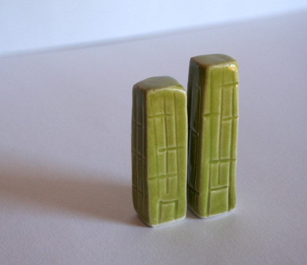 FREE SHIPPING  Electric Lime Sky Scrapers - Miniature Clay Buildings - Set of 2 - green