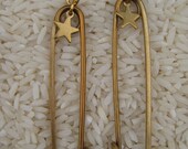 Pin and Star