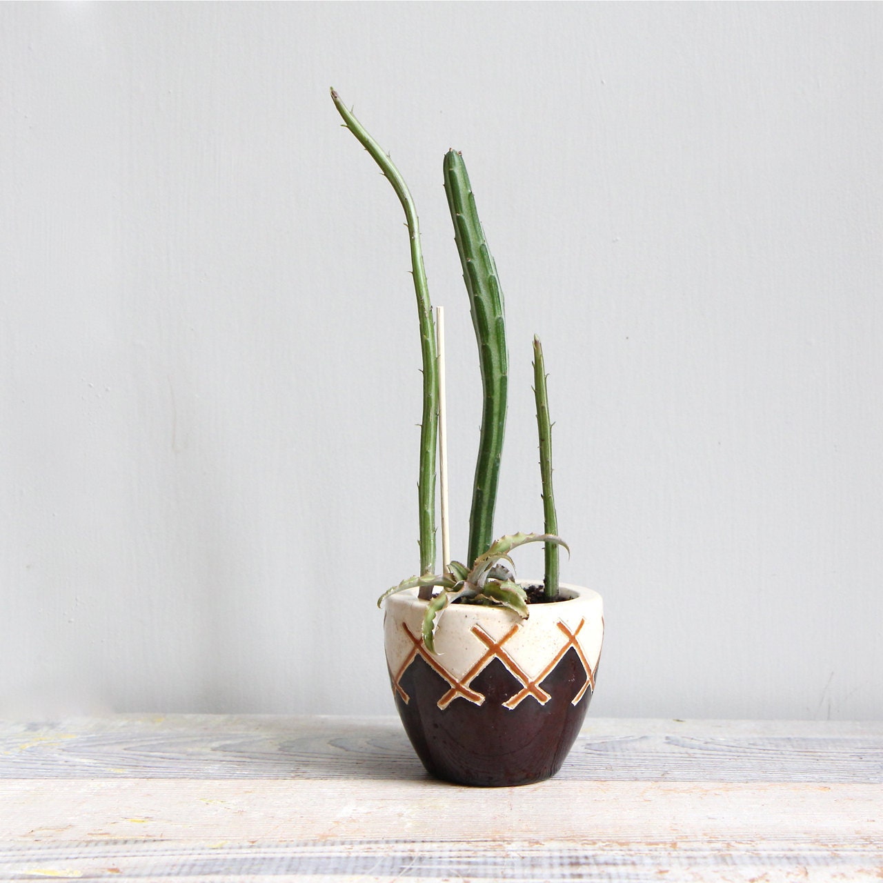 Vintage Mid Century Southwestern Pottery Pot