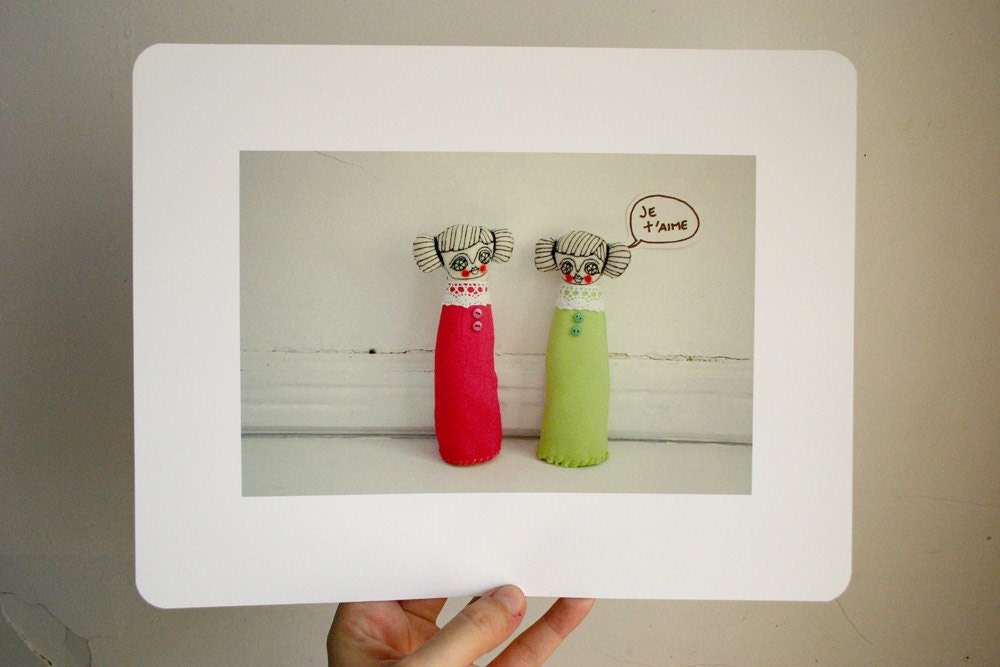 Valentines - Je t aime - photo print - dolls in love
