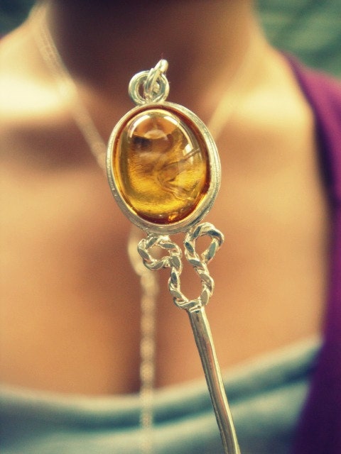 Bubble Blower Necklace.- Glass