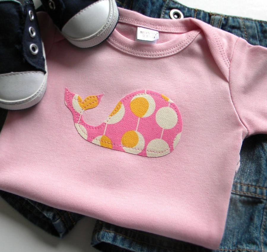 Size 3-6 months - Pink Whale Bodysuit - Applique - Newborn Baby Girl Clothes
