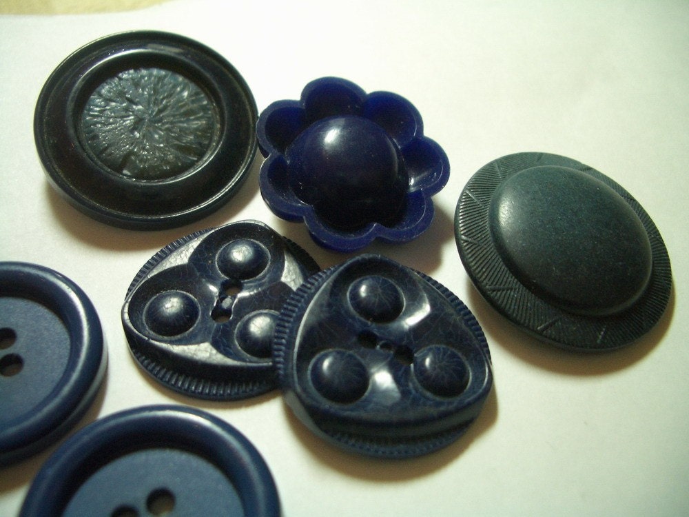 7 Large Vintage Buttons  -    Dark  Blues