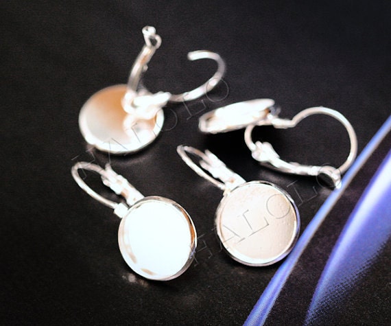 100pcs silver finish french earring - round pad inner size 12mm diameter. (0239C)