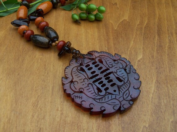 Carved Agate Tree Of Life  Necklace Preview 1