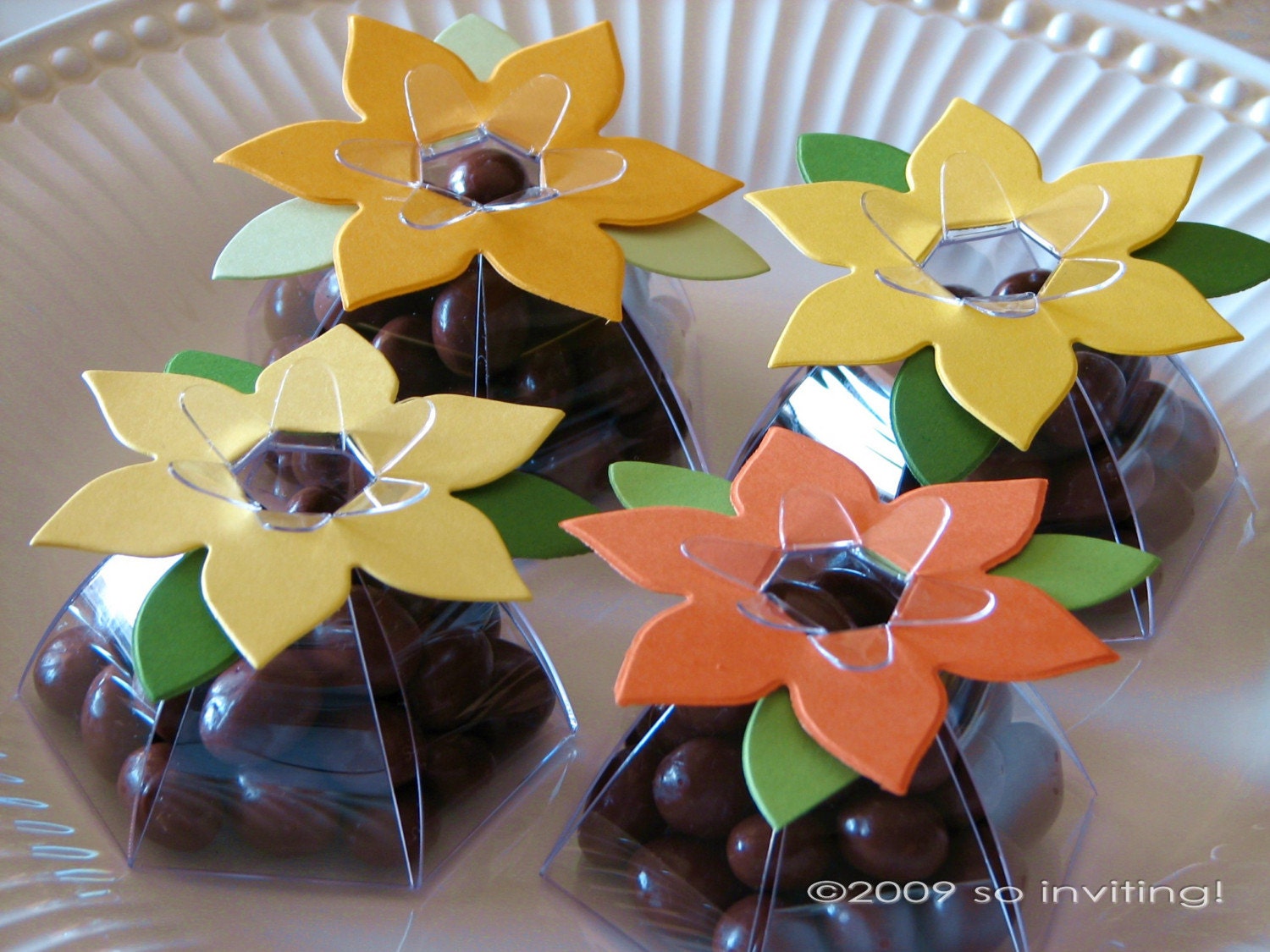 Blooming Favor Boxes in Yellow - 12