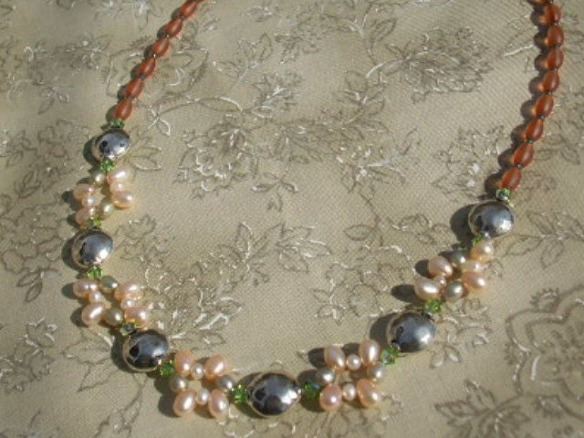 Freshwater Pearl Necklace Peridot Green Swarovski Crystal