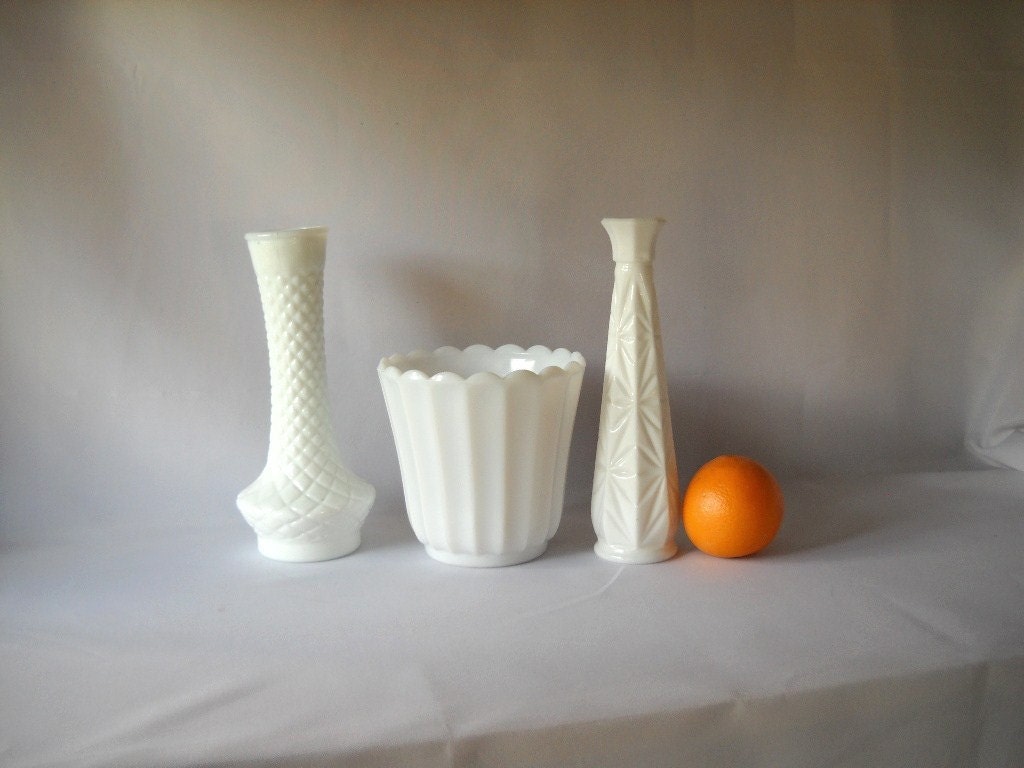 Milk Glass Vase Collection Vintage White Milk Glass Planter Bud Vase Instant Collection Vintage Wedding Decor