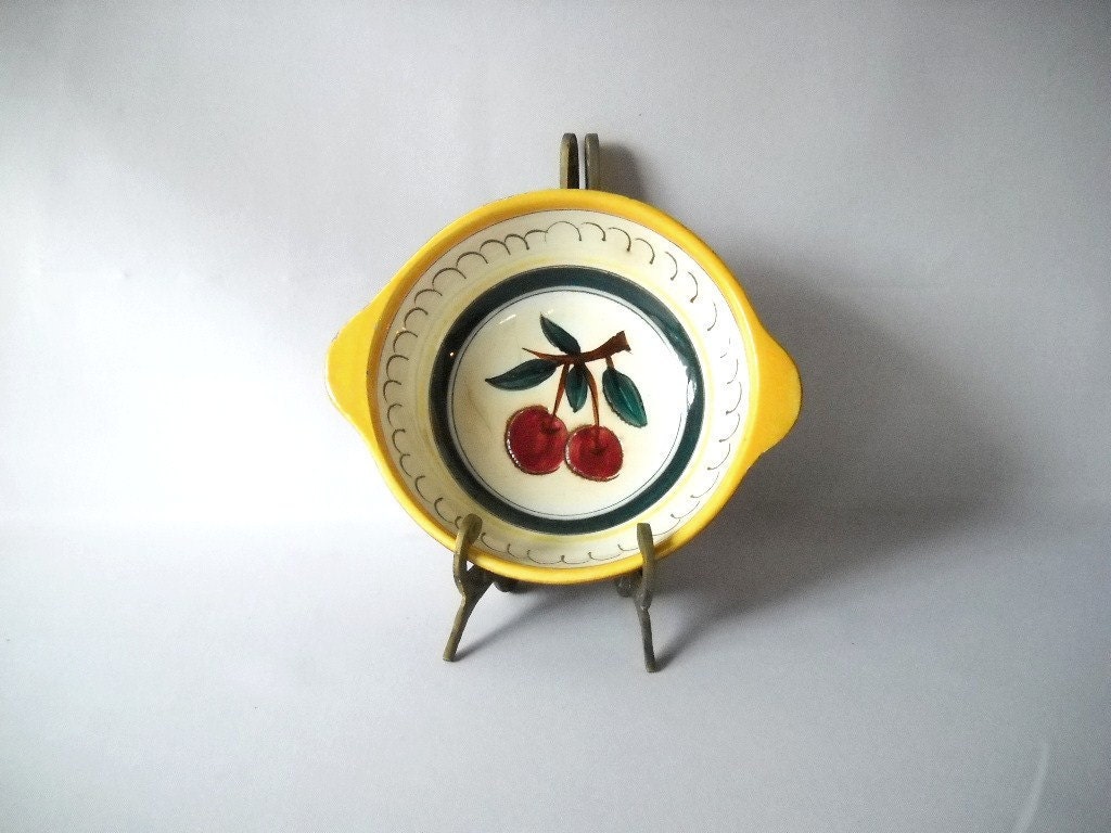Ceramic Bowl Vintage Stangl Bowl Fruit Cherries Cottage Chic Style Yellow Red Mid Century
