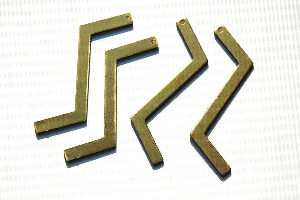 1 Hole Raw Brass Z Shaped Zigzag Drops Pendants mtl269C