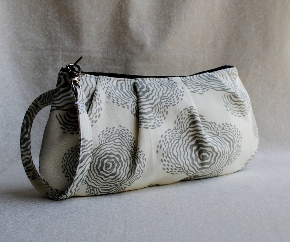 Pleated Wristlet Zipper Pouch // Clutch - Floating Buds Grey