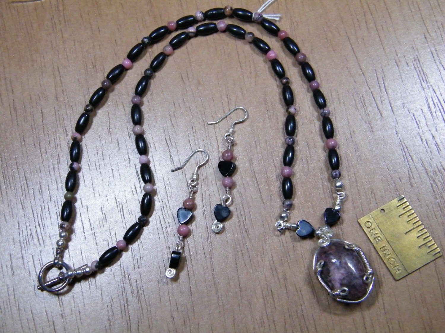 Rhodonite: Wire wrapped Rhodonite with blackstone necklace and earrings set, jewelry