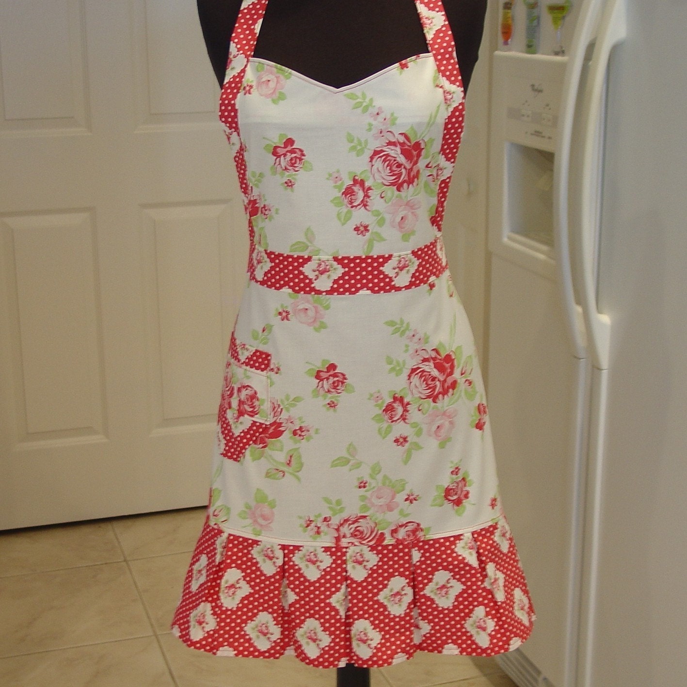 shabby chic apron darla roses with red by fancyboutique shabby chic apron darla roses with red by fancyboutique