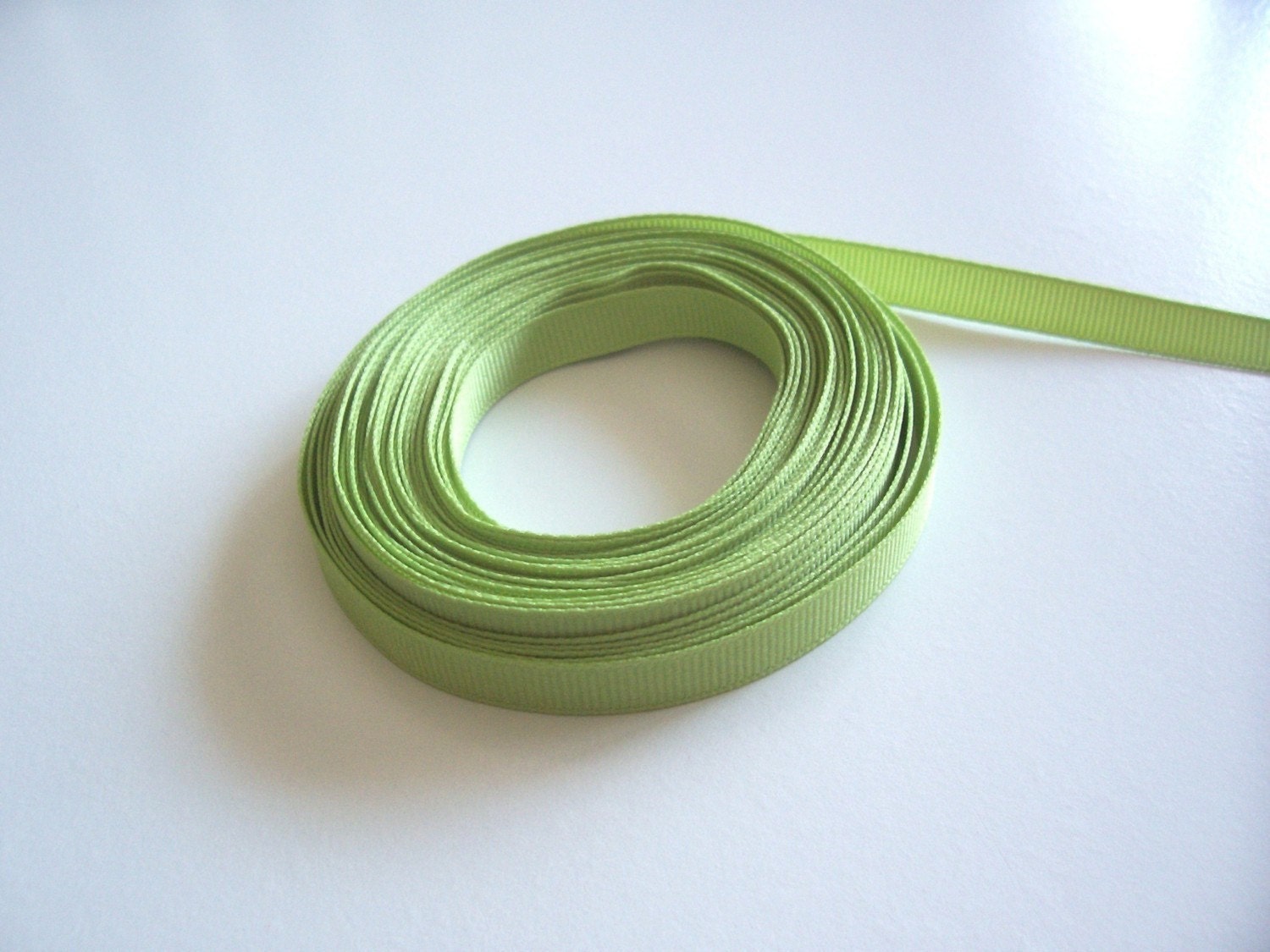 Key Lime Green Grosgrain Ribbon 3/8 inch wide x 2 yards