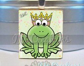 Scrabble tile pendant - Kiss Prince Charming (WHM019)