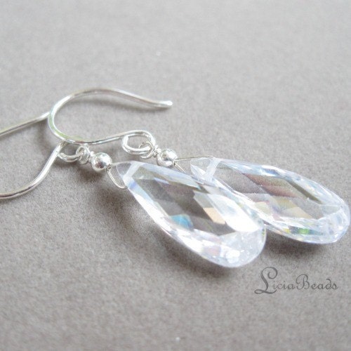Clean Rain - Cubic Zirconia gemstone earrings