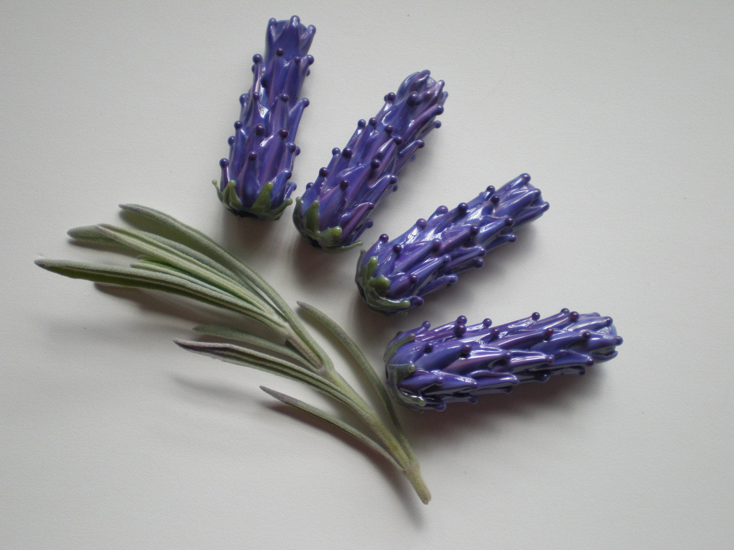 Lavender Glass Bead Set in Purple Rose Set of Four with French Lavender Sachet Buds