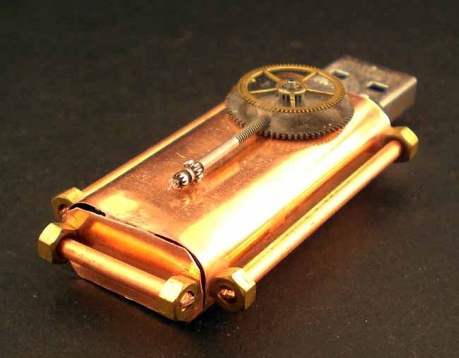Steampunk Copper Flash USB Drive 2GB Gearing Detail