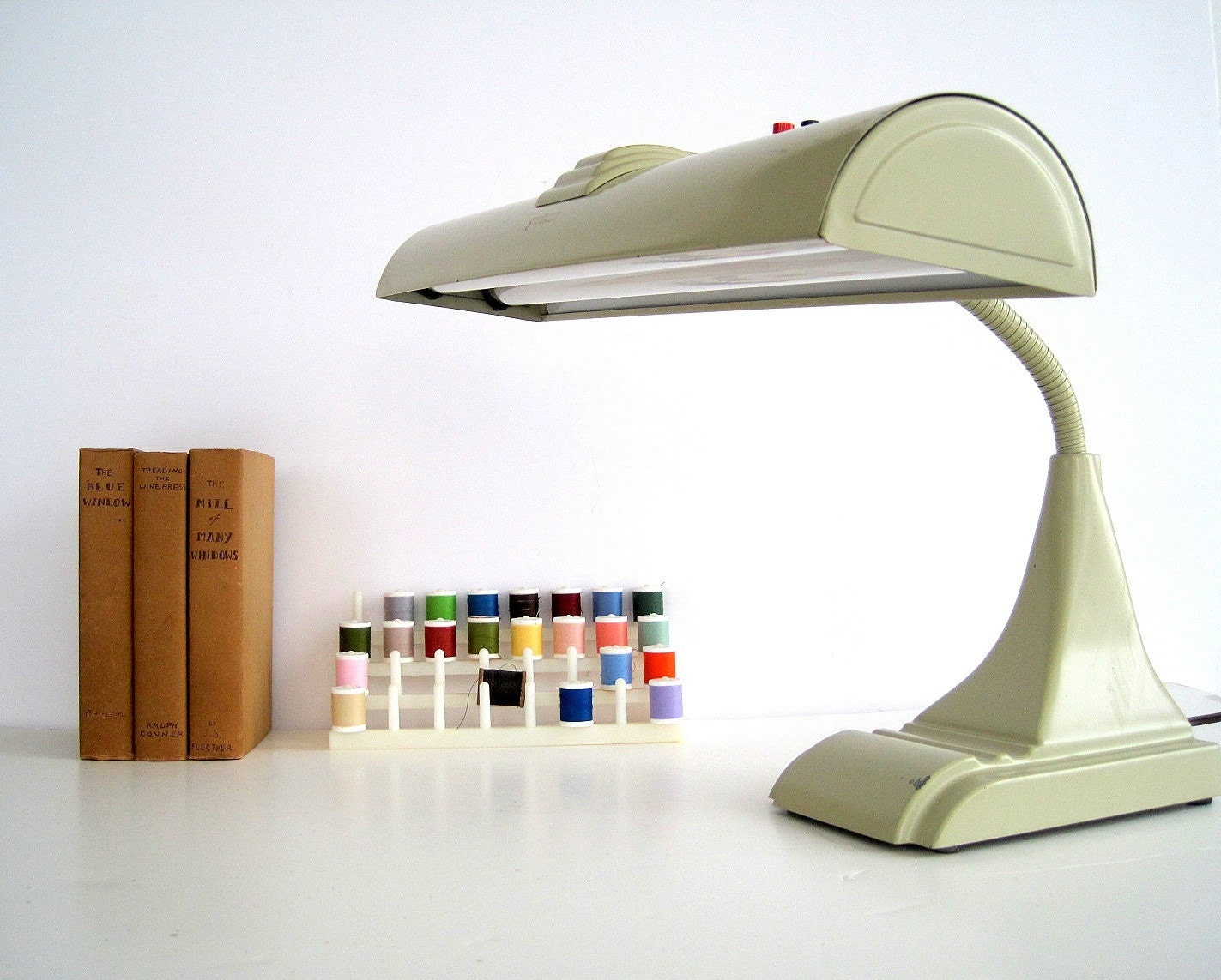 Vintage Industrial Deco Style Desk Lamp