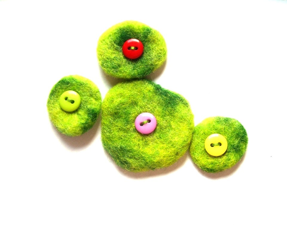 CLEARANCE SALE Fun Wool Applique - Sewing-Fabric-Textile Art - Uk Sewing Supplies - Europe International Worldwide Shipping