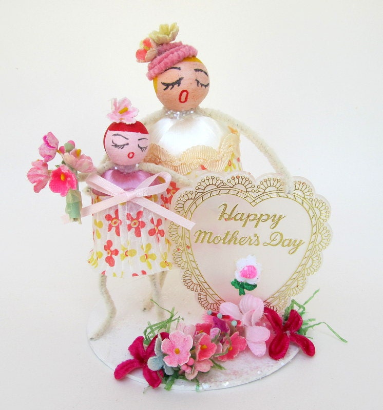 SALE Vintage Style Mother's Day Gift Mother and Daughter Figures
