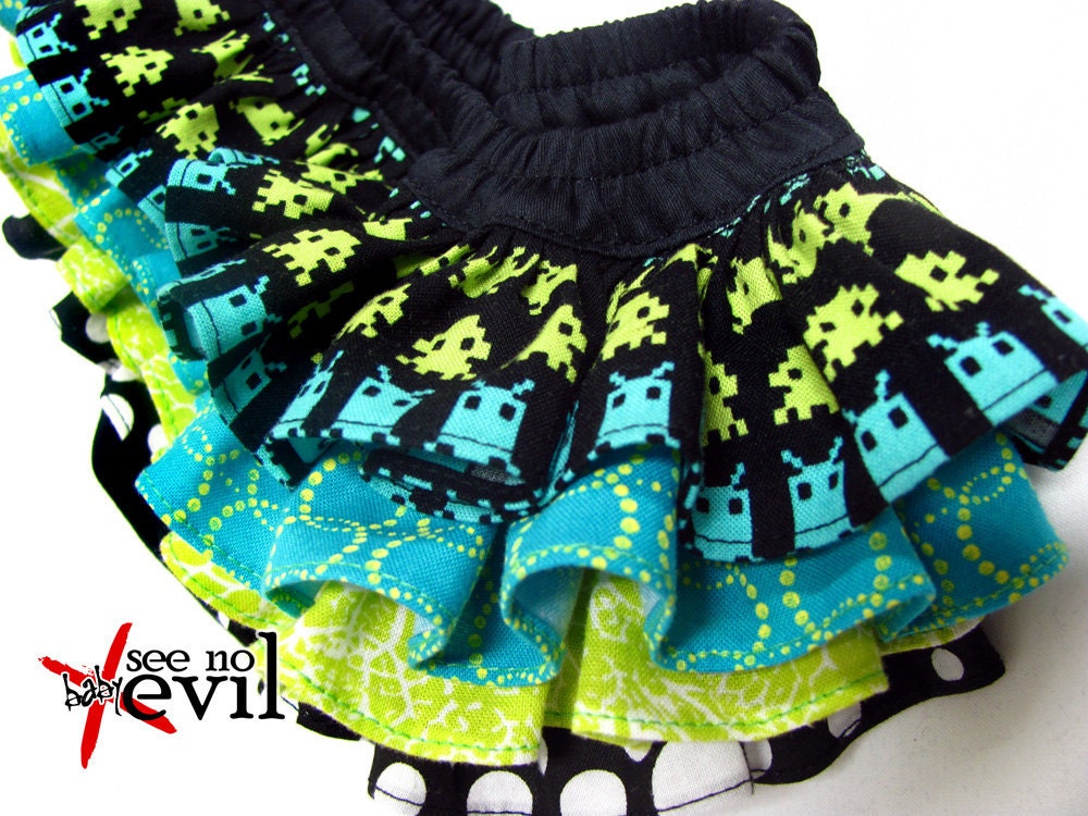 Space Invader Ruffle Bloomers - snestudio