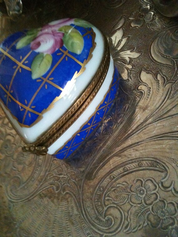 vintage limoges trinket box - heart shaped