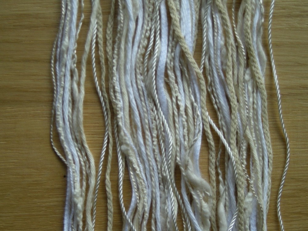 Thread selection - Natural\/white