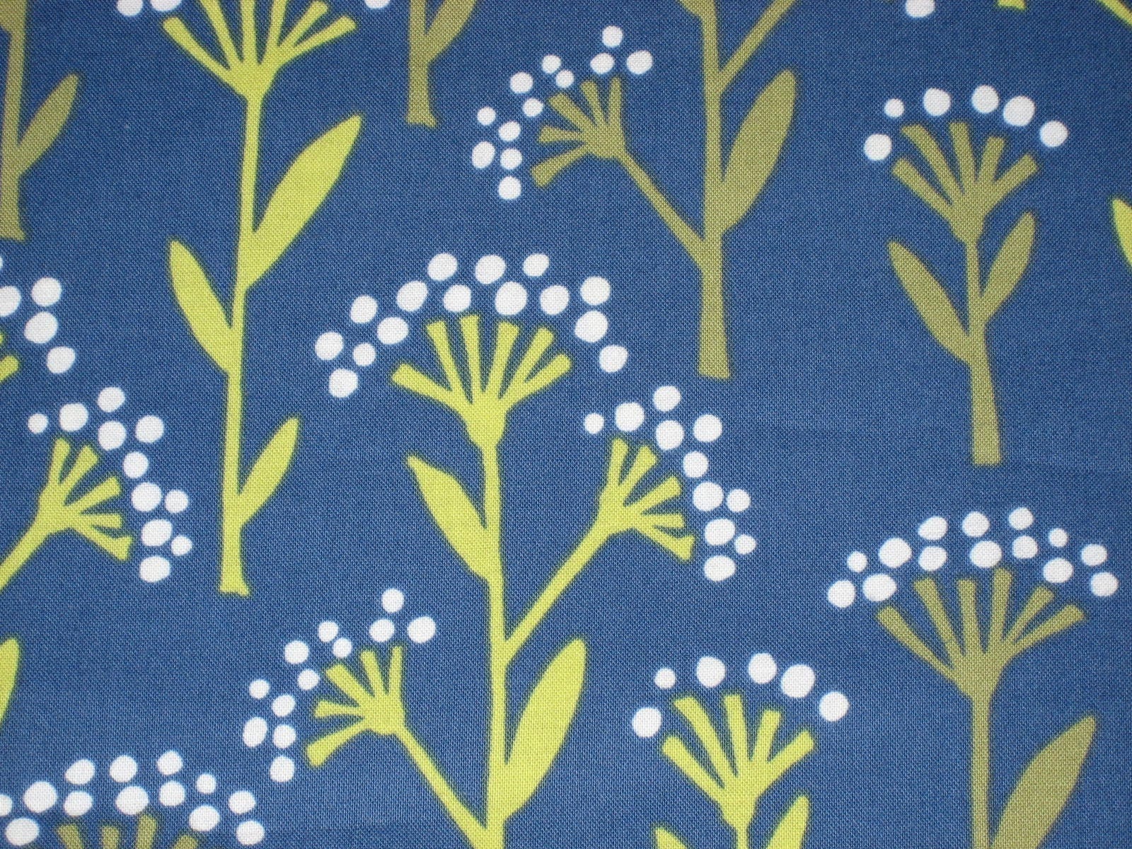 1 Yard Linden Blue Floral Dot Stems