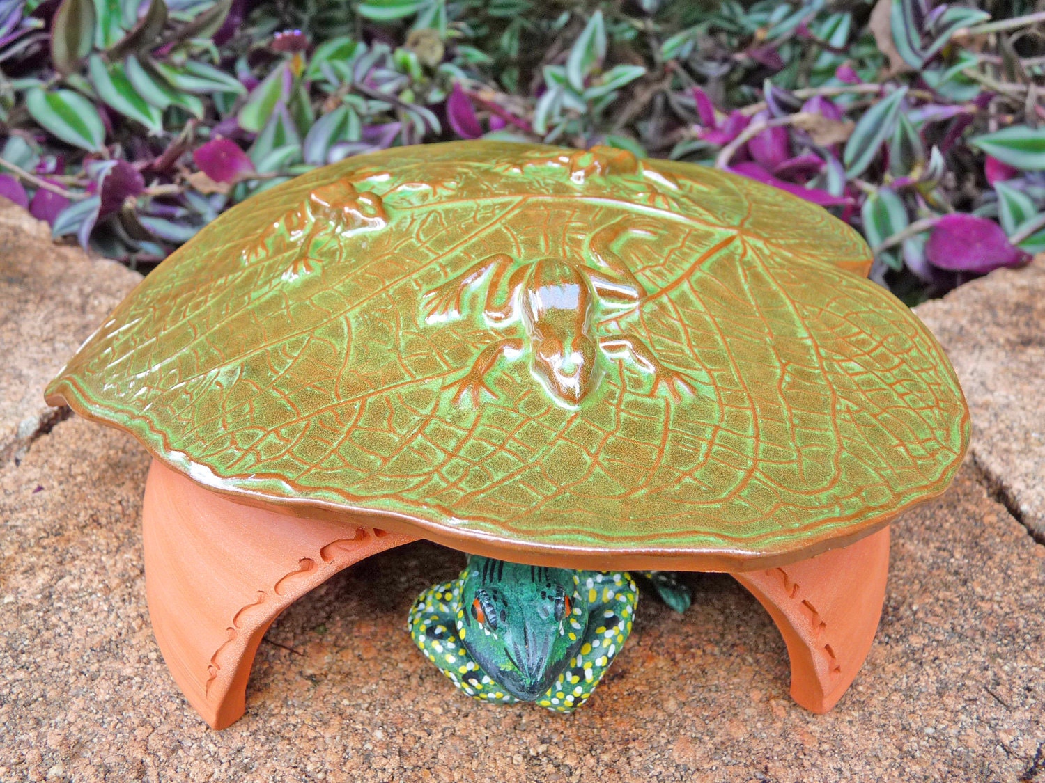 Ceramic Toad Abode Frog House For Green Gardening, Three Frogs on a Garden Leaf Green And Brown, Unique Garden Art Pottery, Garden Decor