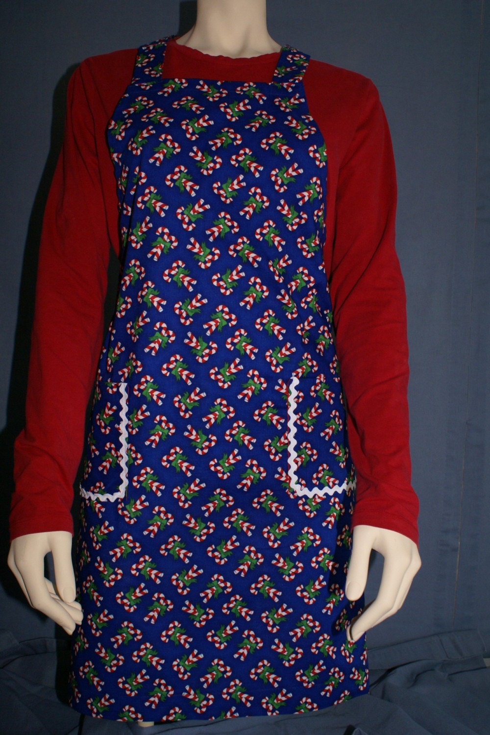 Candy cane print full apron
