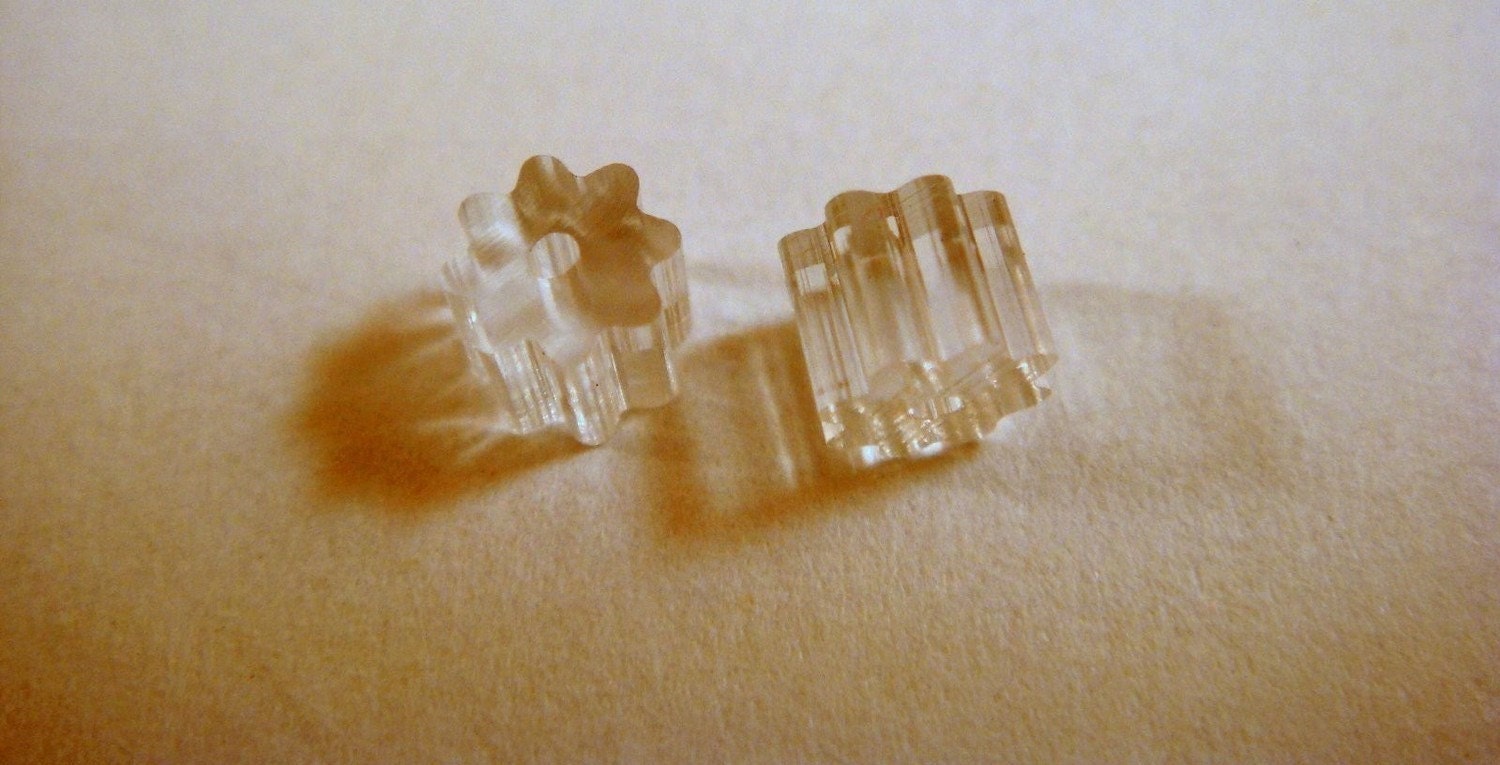 100 Clear Ribbed Earring Backs Plastic Earnut - 100 pc - F4065EN-PL100