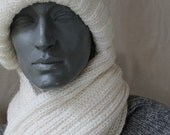 Knit Scarf in Snow