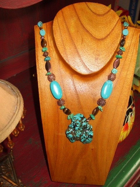HANDCRAFTED Turquoise Necklace with Tiger Eye\/Abalone\/Copper Long Chunky