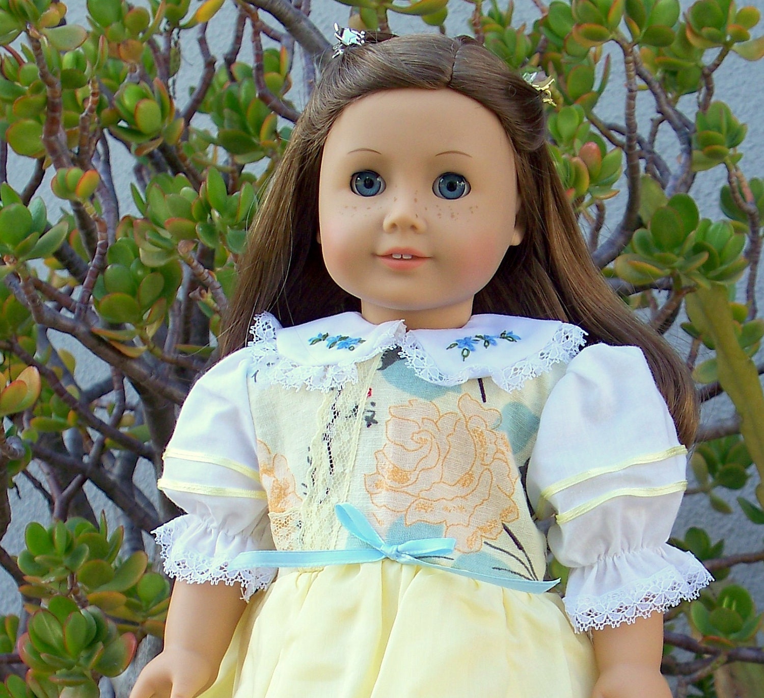American Girl Doll Clothes - Large Blossoms - Fits any 18 inch Doll