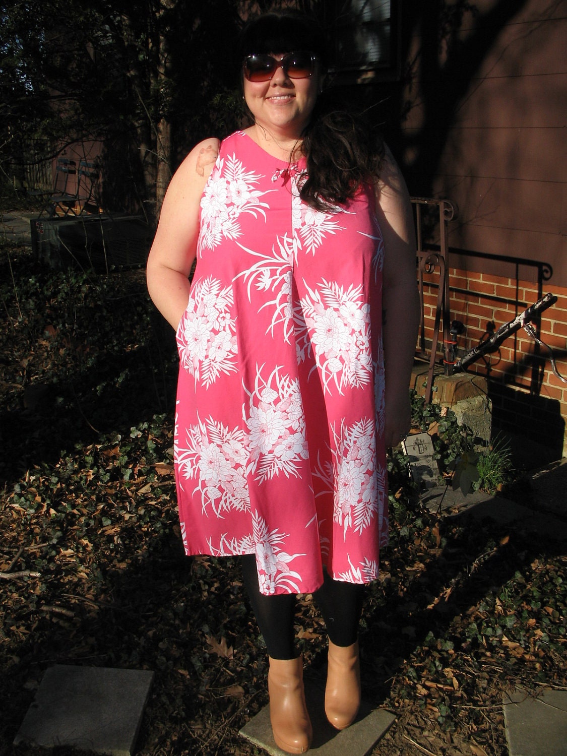 60s plus size hawaiian dress / 1960 xxl pink hawaiian dress