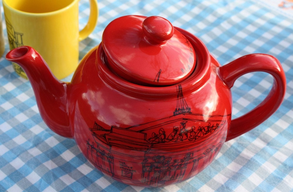 London Tea Pot
