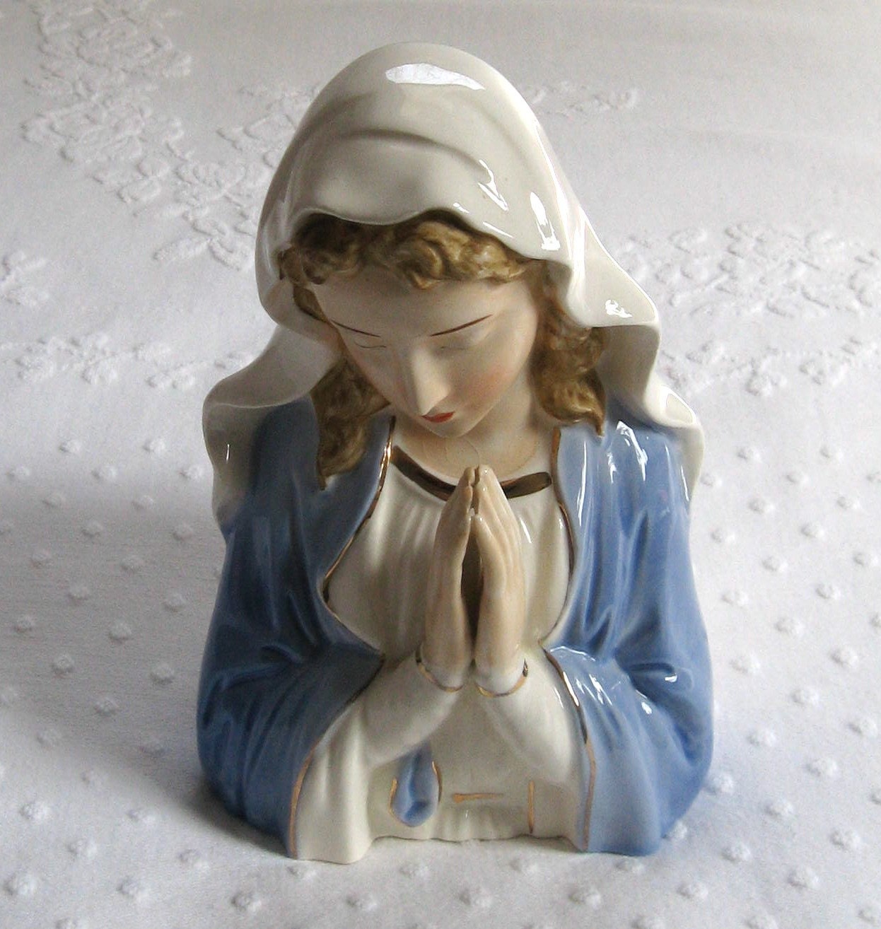 Vintage  MADONNA PLANTER 1940s