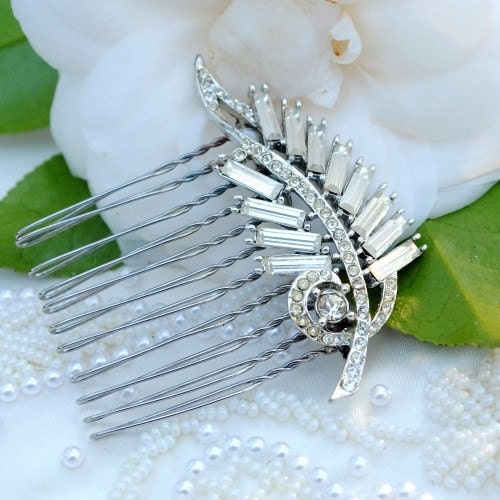 One Of A Kind  Art Deco Vintage  Rhinestone Brooch Hair Comb - belcanto