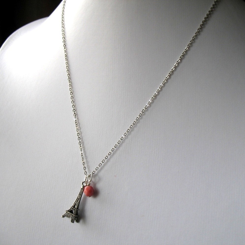 Chez Paris - Eiffel Tower Charm Necklace.