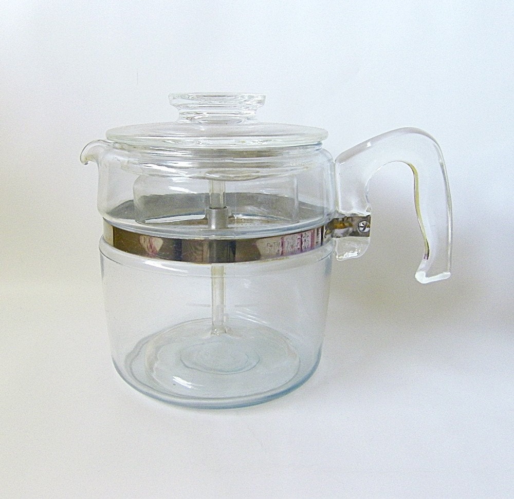 Vintage Pyrex Coffee Pot Blue Flameware 6 cups by RetroClassics