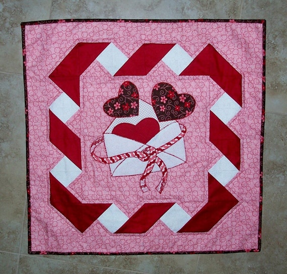 BE MINE Valentine Quilt PATTERN from Quilts by carolinasquirrell