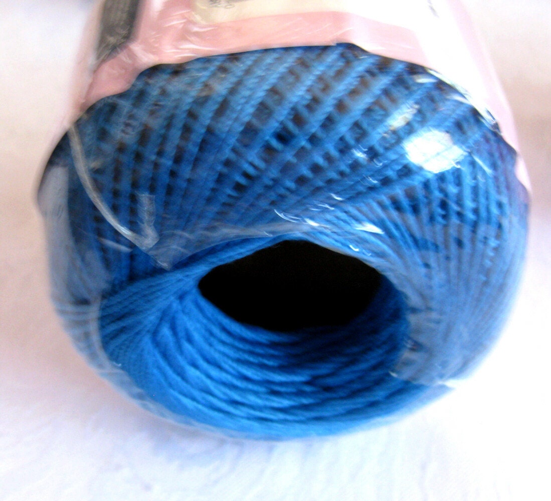 Blue Hawaii, Aunt Lydias Fashion Crochet thread, Size 3, cotton thread, 805, Royal blue thread