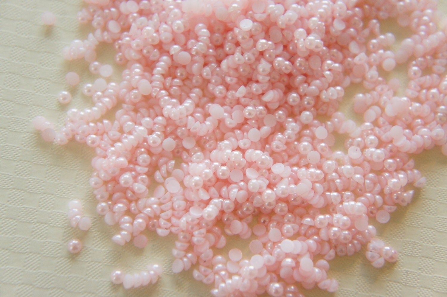 700 pcs Acrylic Pearl Gems (3mm) Pink No.4 (((LAST)))