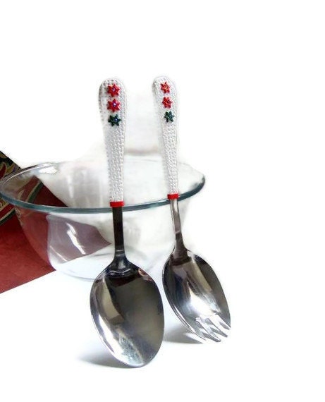 Christmas Salad Serving Set. Red White Green Salad's Fork and Spoon Handmade home decor - efiwarsh