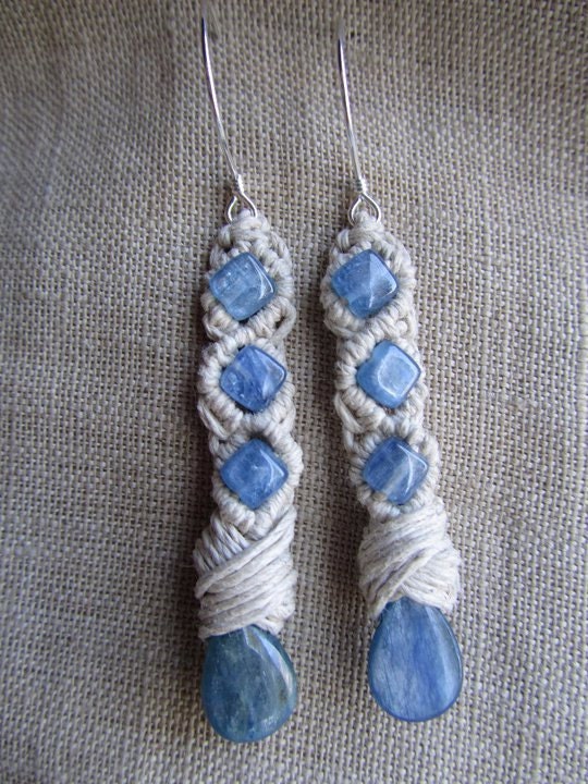 Macrame Earrings with Blue Kyanite and Hemp - Natural Bohemian Hippie