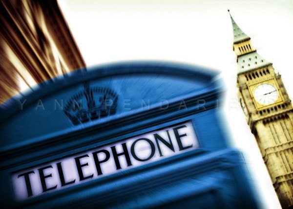 Royal blue - London Blue Phone Booth - London calling photography - Urban Wall decor - Fine Art Photography - Print 5x7 (13x18cm)
