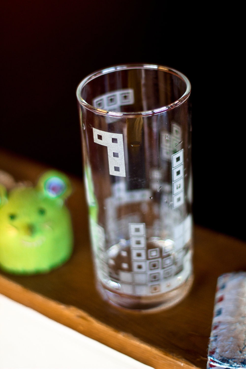 Tetris themed drinking glass with sandblasted design