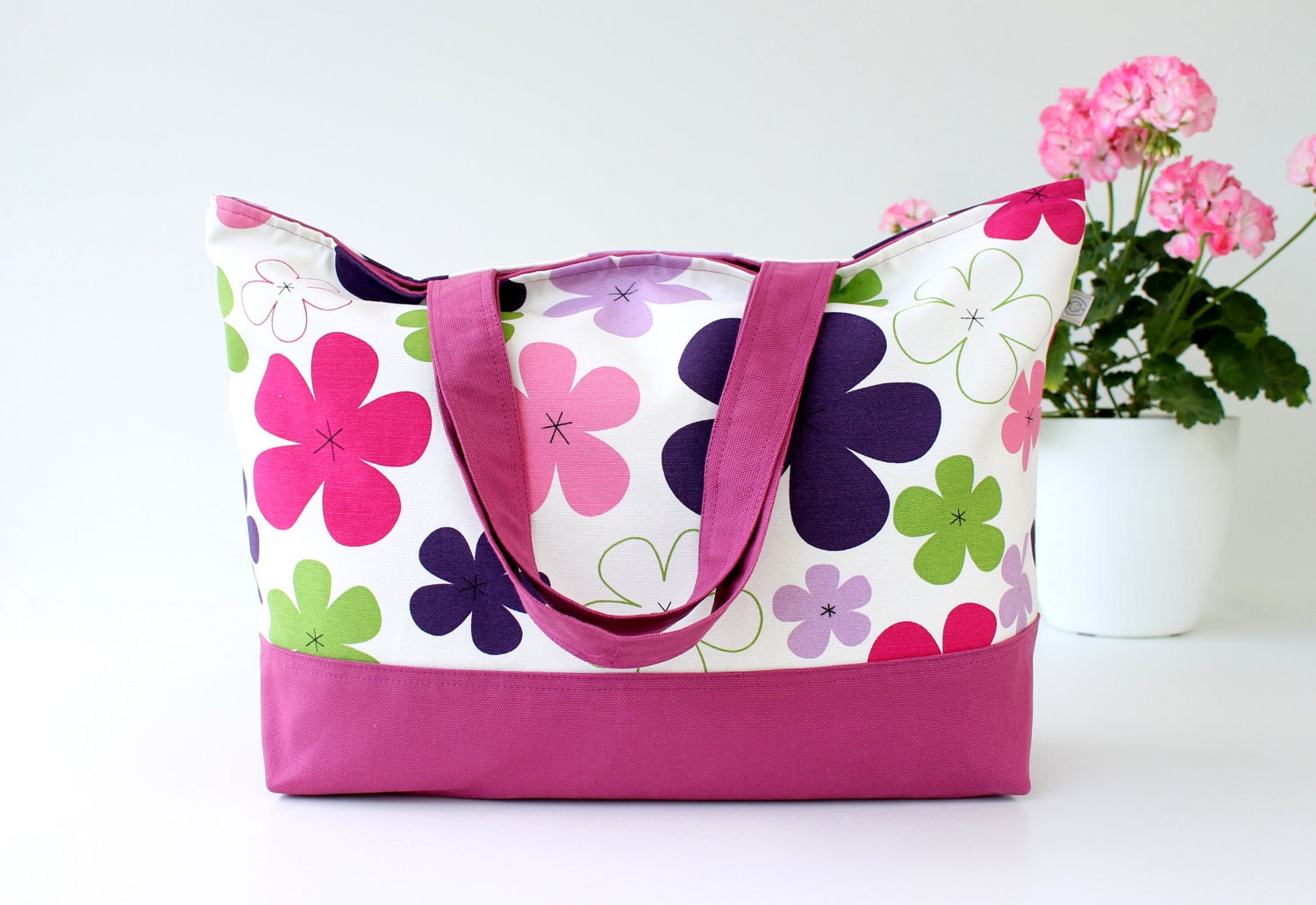 Beach Bag in Geranium Print - EXTRA LARGE - Sailor / Diaper Bag / Summer Fashion / Sea / Texture / Trends / Gifts for her / Shoulder / Big